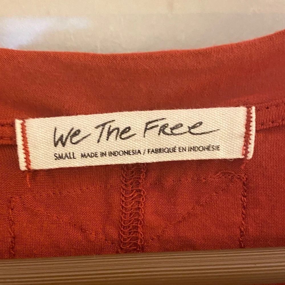 Free People Women's Deep Orange V-Neck Long Sleeve Top - Picture 2 of 7